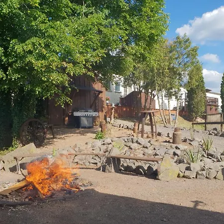 Ferienhaus Nahe Burg Eltz Auf Traumhaften Reiterhof Munstermaifeld