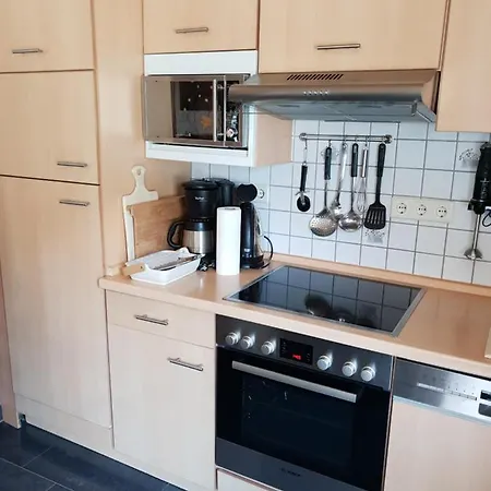 Ferienhaus Nahe Burg Eltz Auf Traumhaften Reiterhof * Munstermaifeld