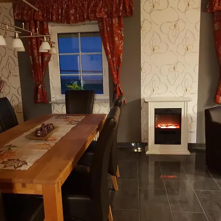 Ferienhaus Nahe Burg Eltz Auf Traumhaften Reiterhof Munstermaifeld